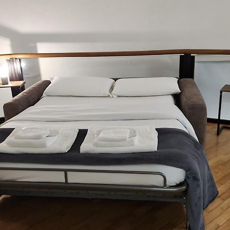 Trevi Suite Apartment - Barberini ローマ エクステリア 写真