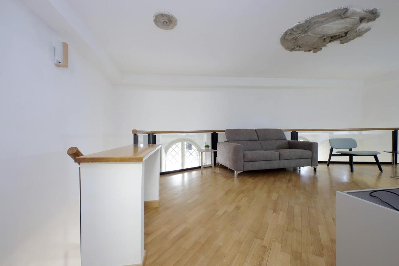 Trevi Suite Apartment - Barberini ローマ エクステリア 写真