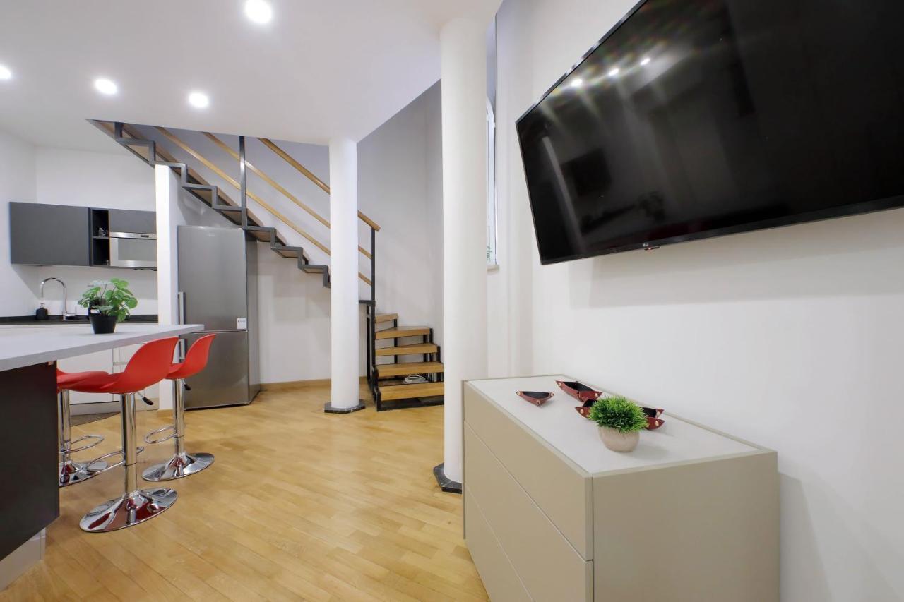 Trevi Suite Apartment - Barberini ローマ エクステリア 写真