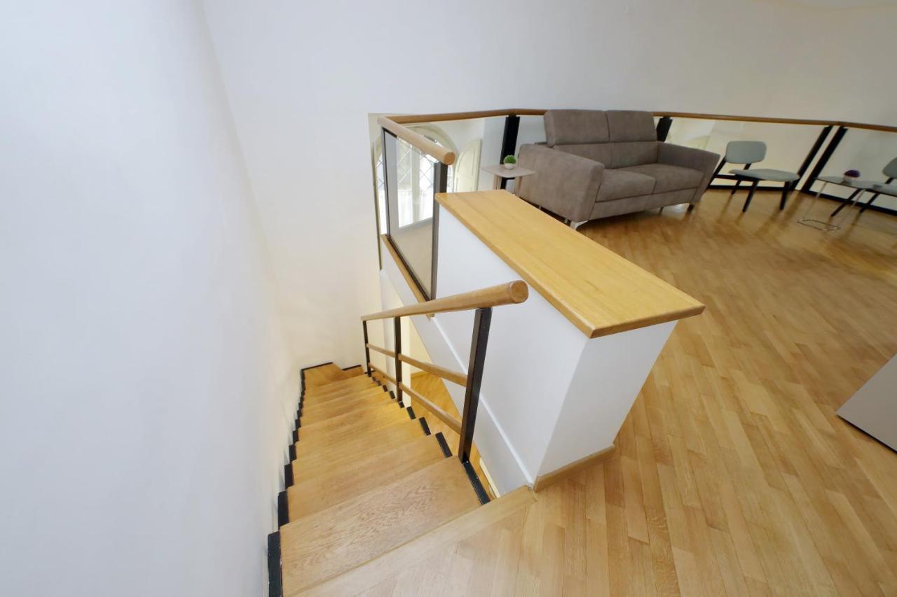 Trevi Suite Apartment - Barberini ローマ エクステリア 写真