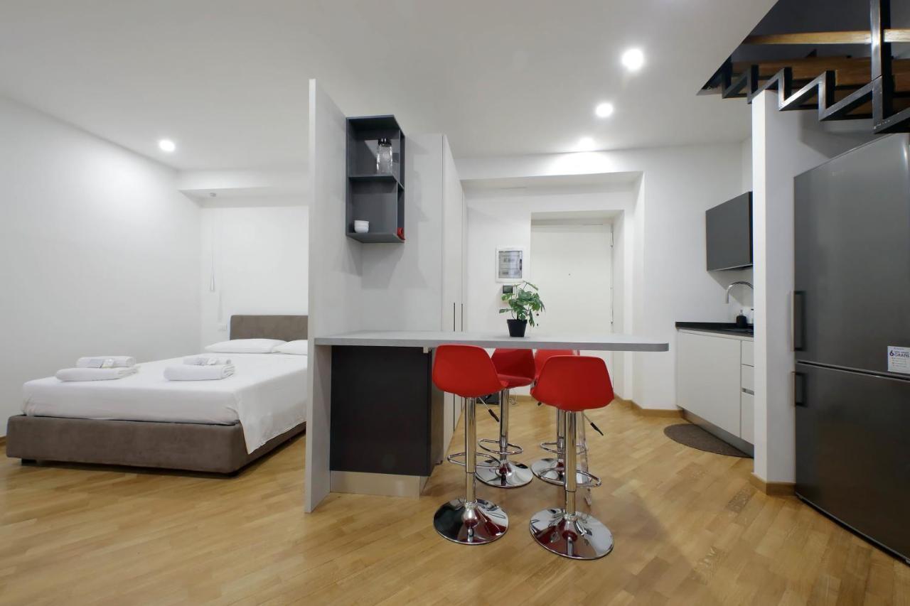 Trevi Suite Apartment - Barberini ローマ エクステリア 写真
